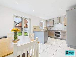 Kitchen/Diner- click for photo gallery